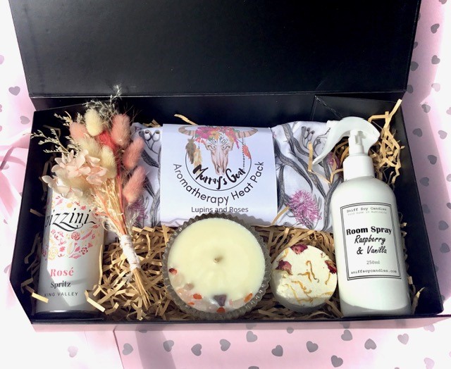 Luxury Mother's Day Gift Pack - Image 3